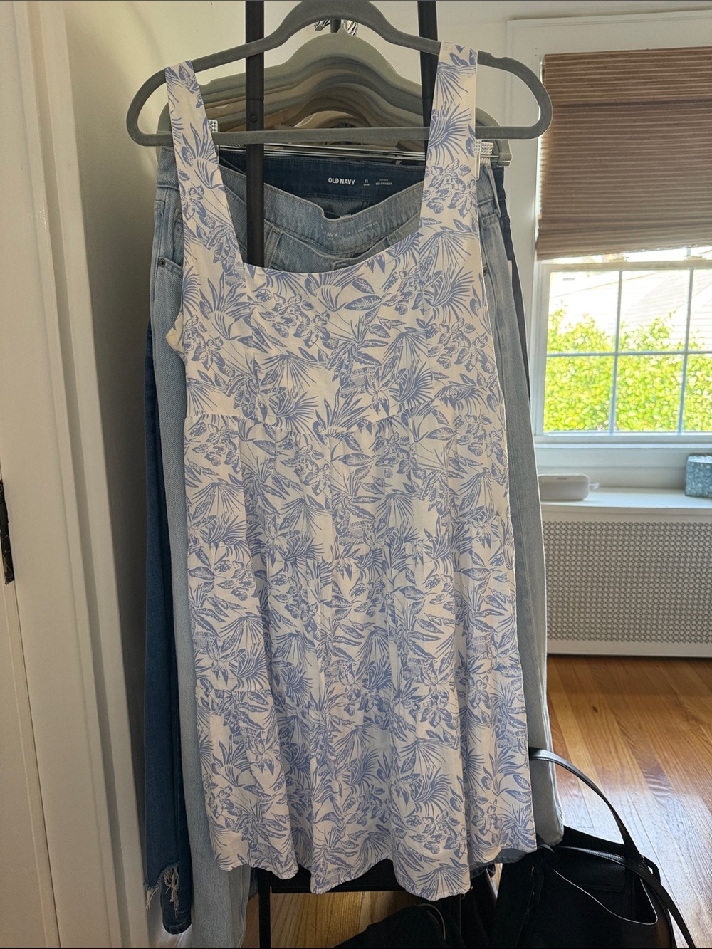 Wishlist ApparelBlue Floral Scoop Neck Mini Dress
